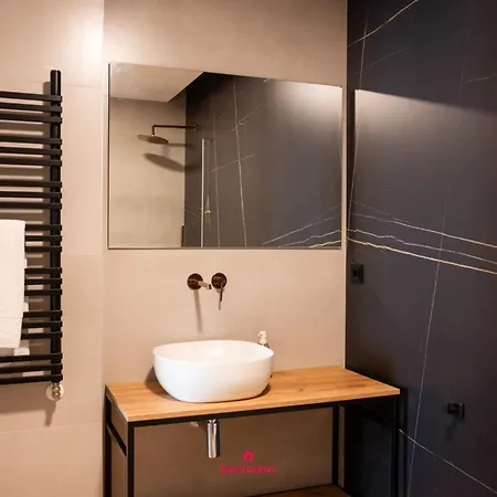 Metropole Apartment Bari